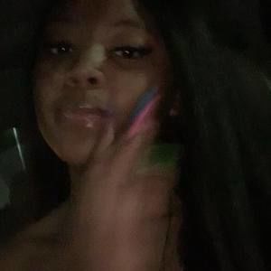 Meet your Posher, Precious